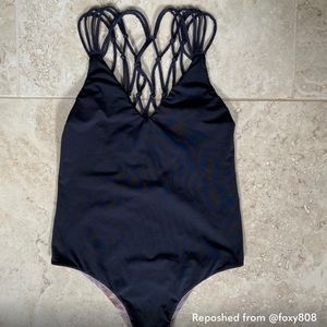 SAN LORENZO ~ Black reversible one piece, L